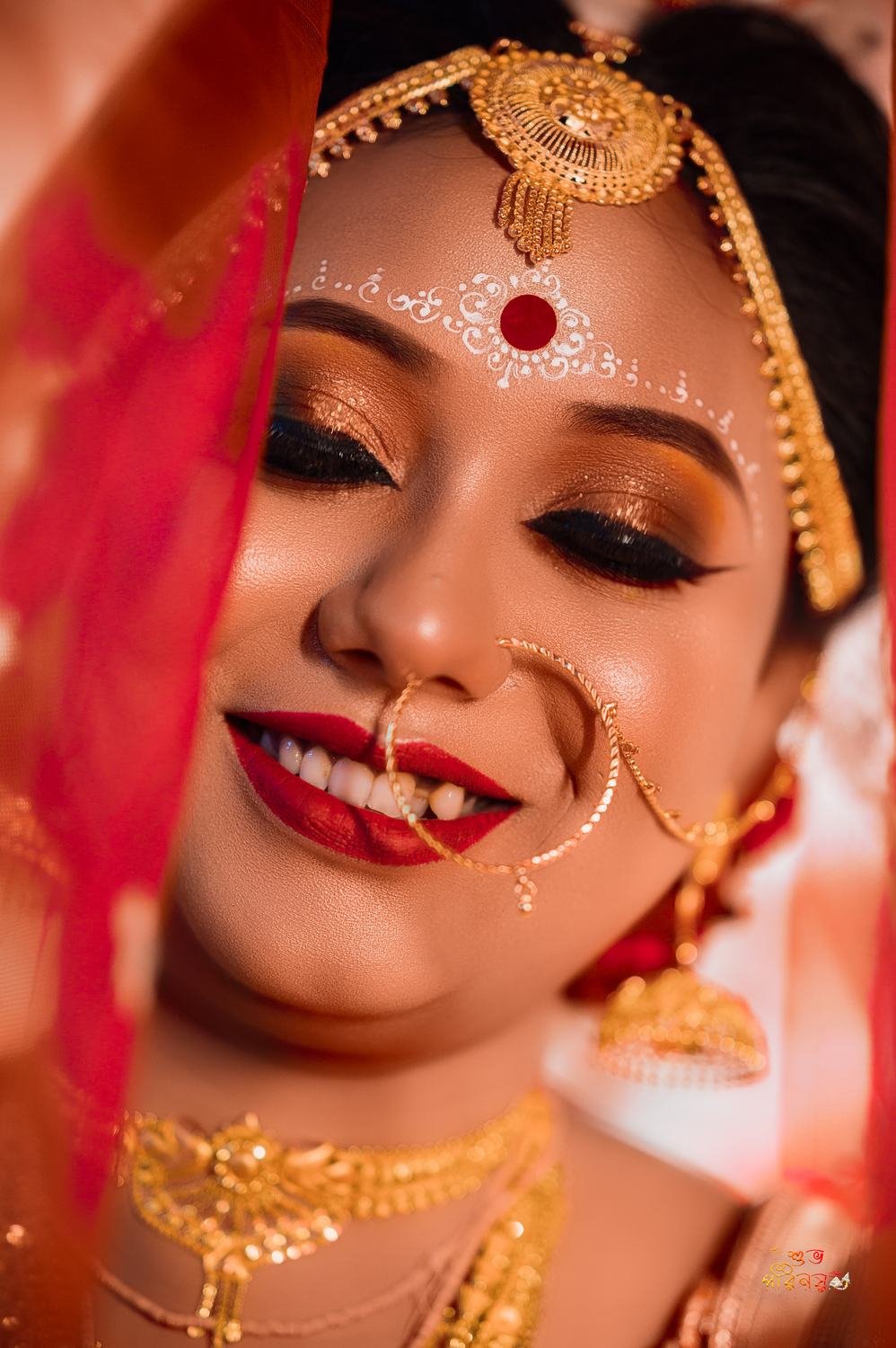 The bidaai, Bengali wedding photography by Subho Parinay